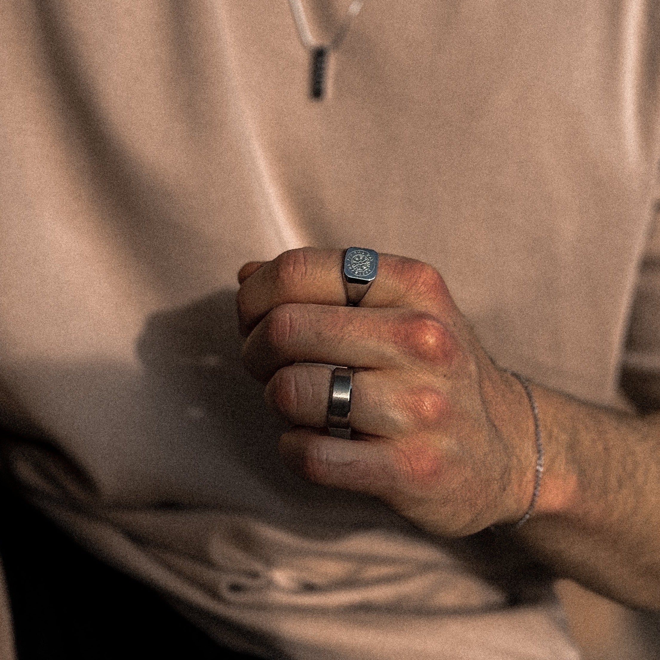 The Northguard Set - Sølvtonet