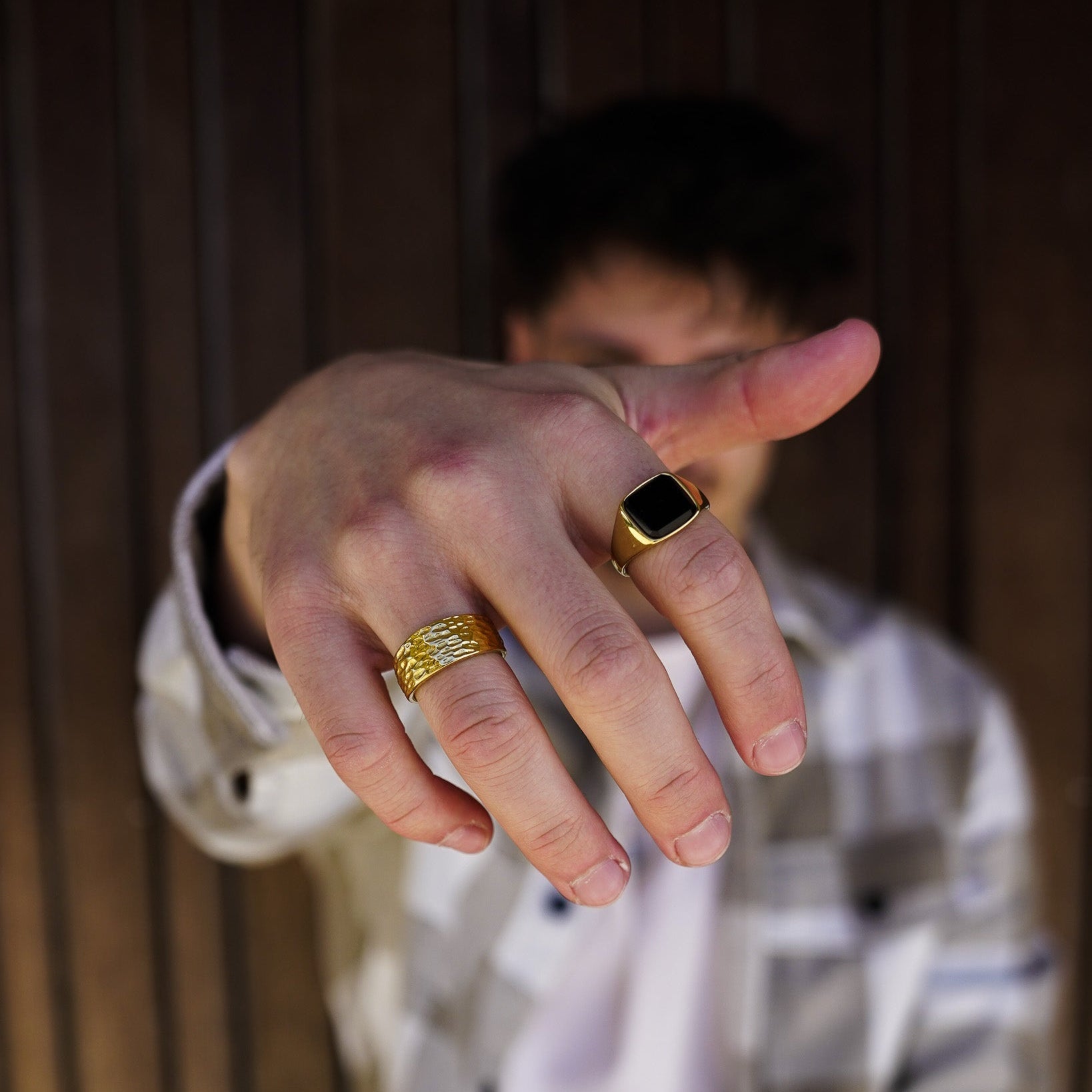 Hammered Signature - Guldtonet ring