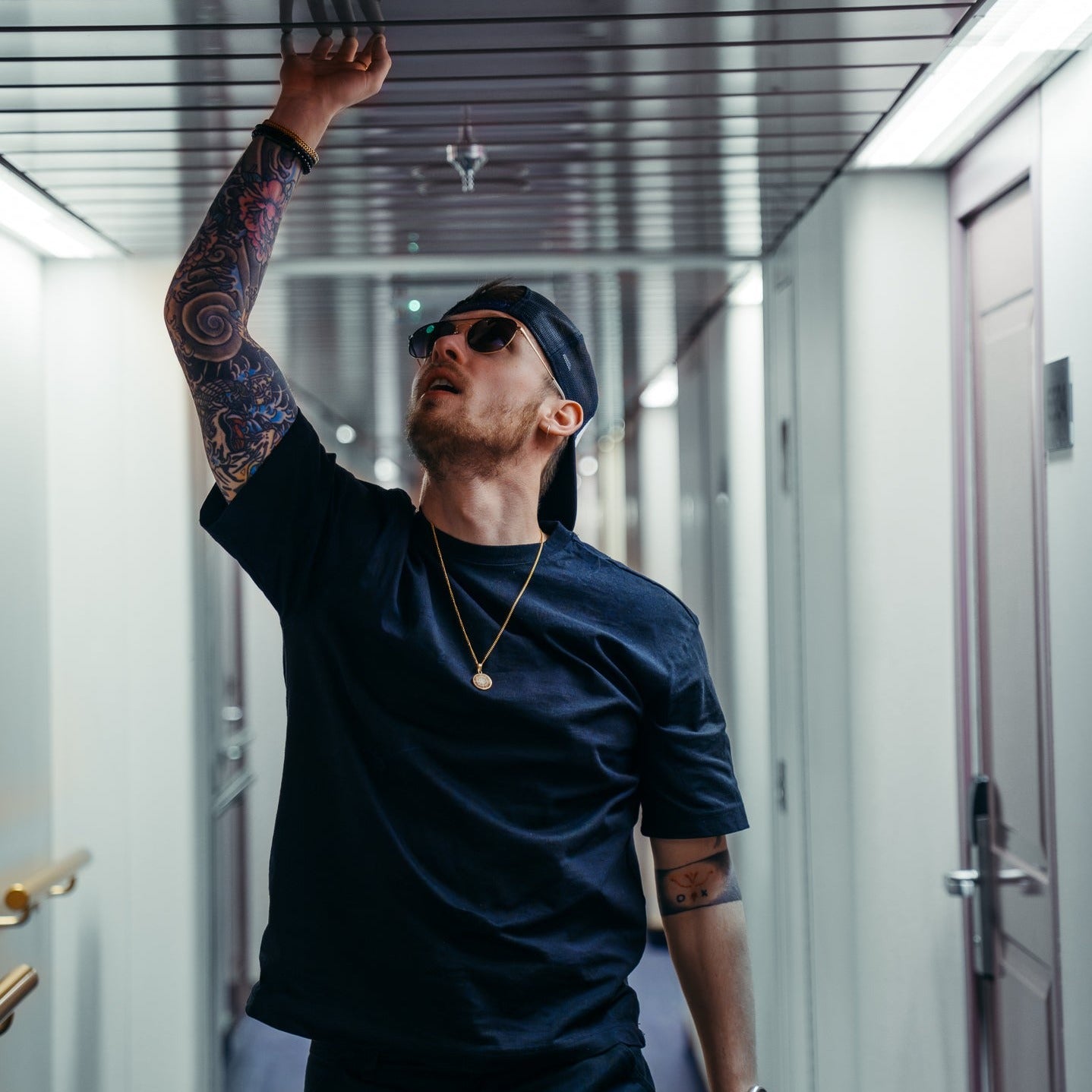 Compass halskæde - Guldtonet