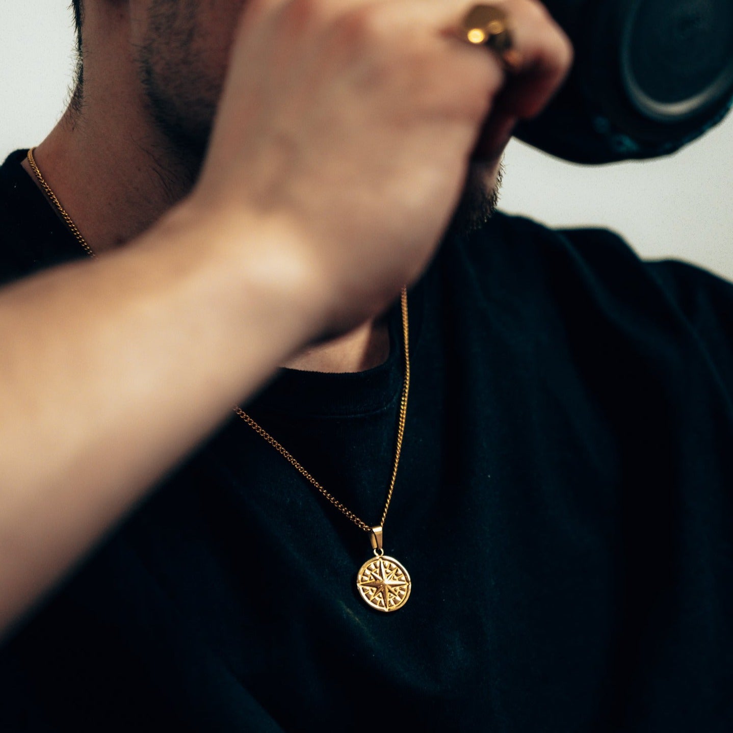 Compass halskæde 2.0 - Guldtonet