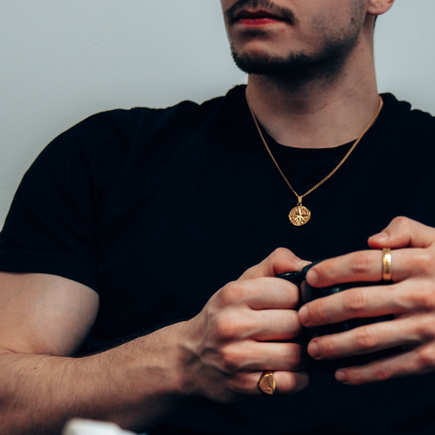 Classic Polygon Signature - Guldtonet ring