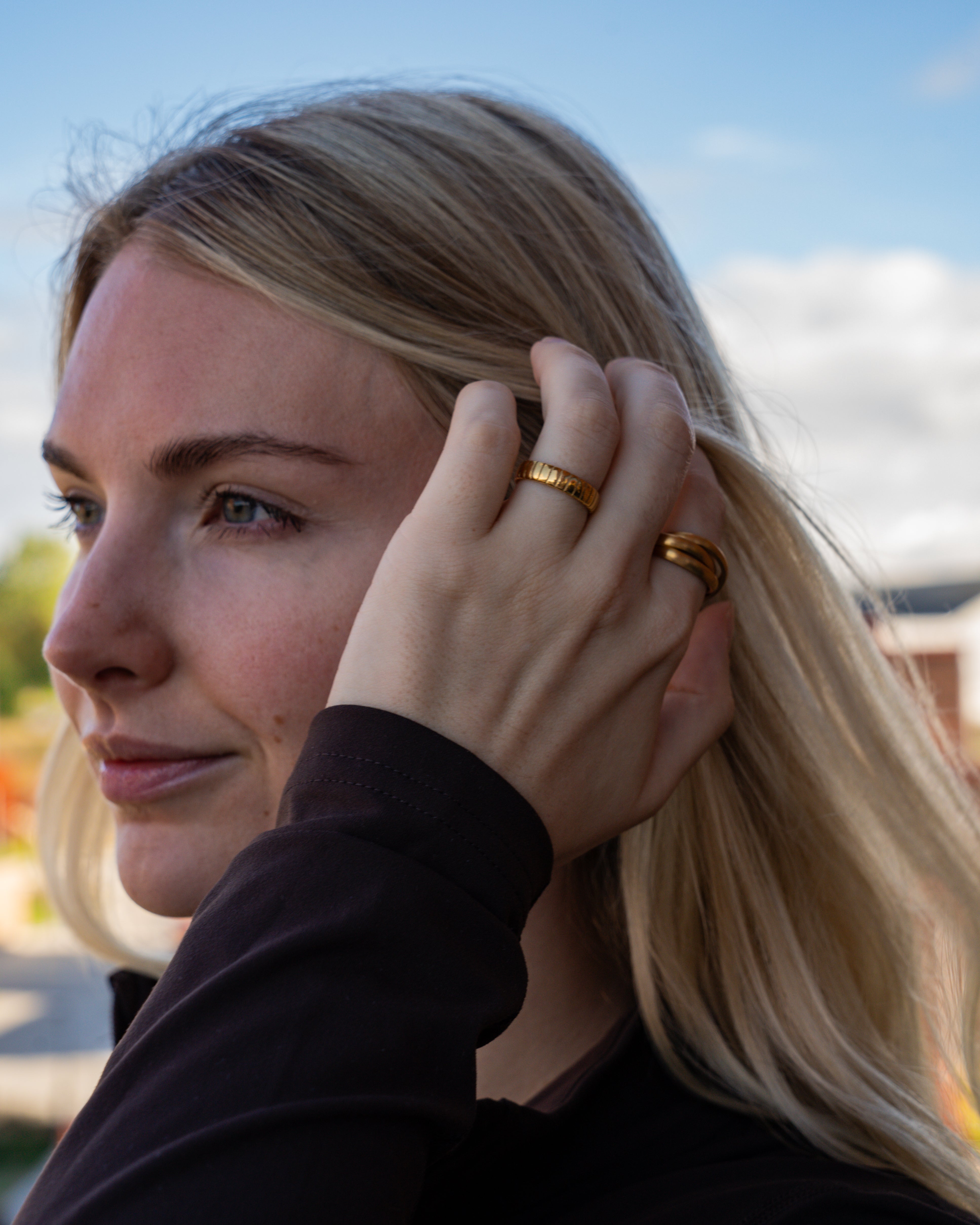 Siempre Cut band, Guldbelagt ring