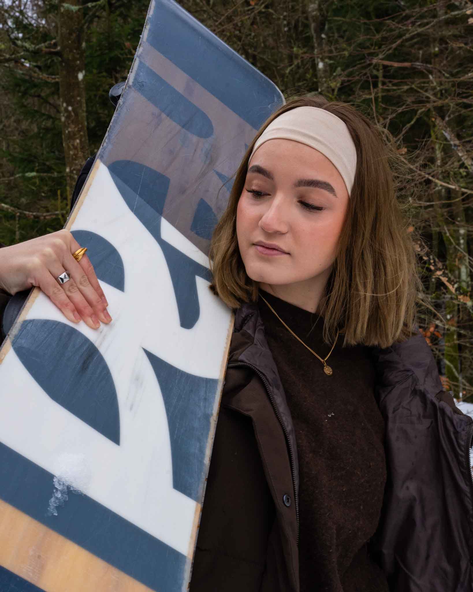 Minimal Vegvisir halskæde - Guldtonet (Kvinde)