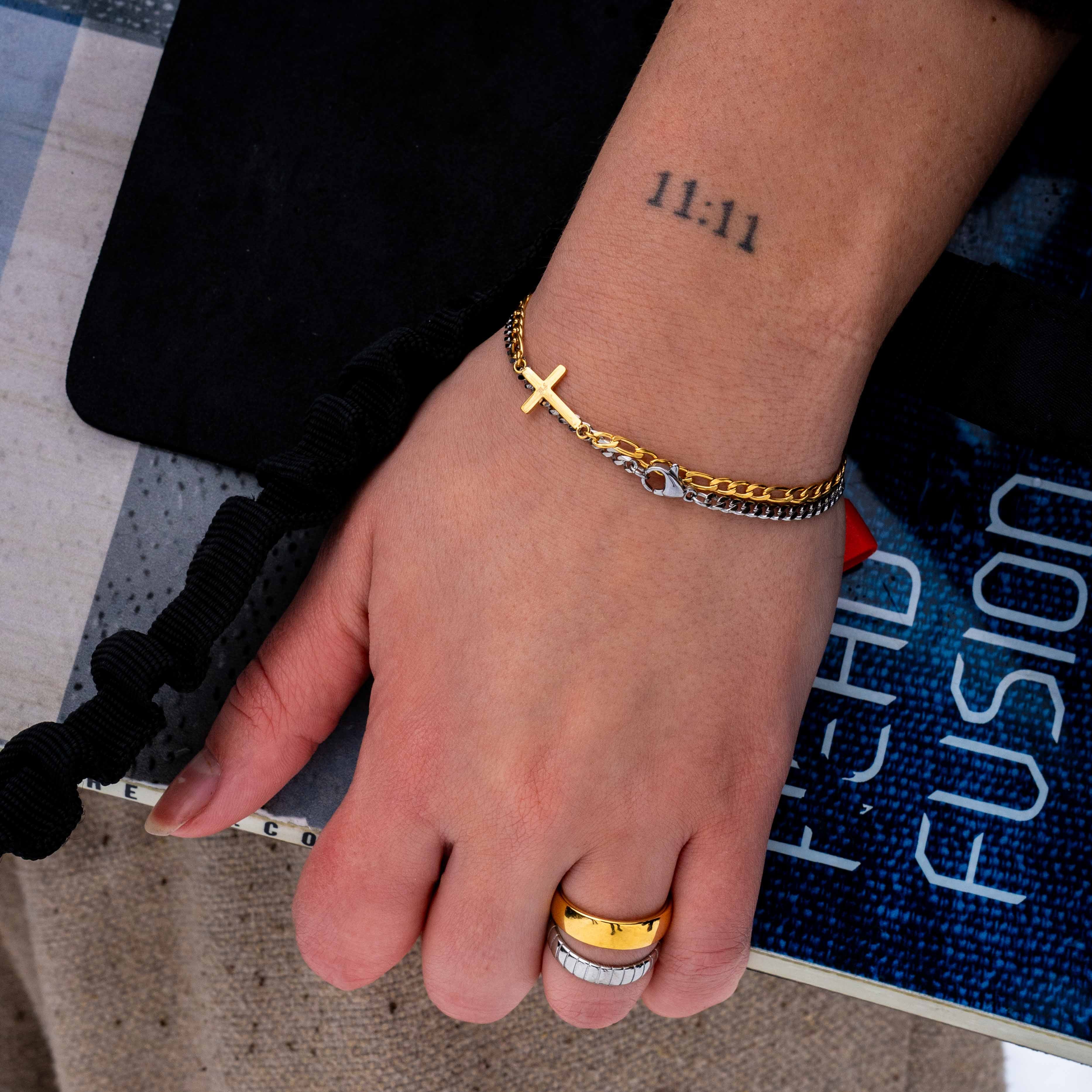 Antique Cross Armbånd, Guldbelagt