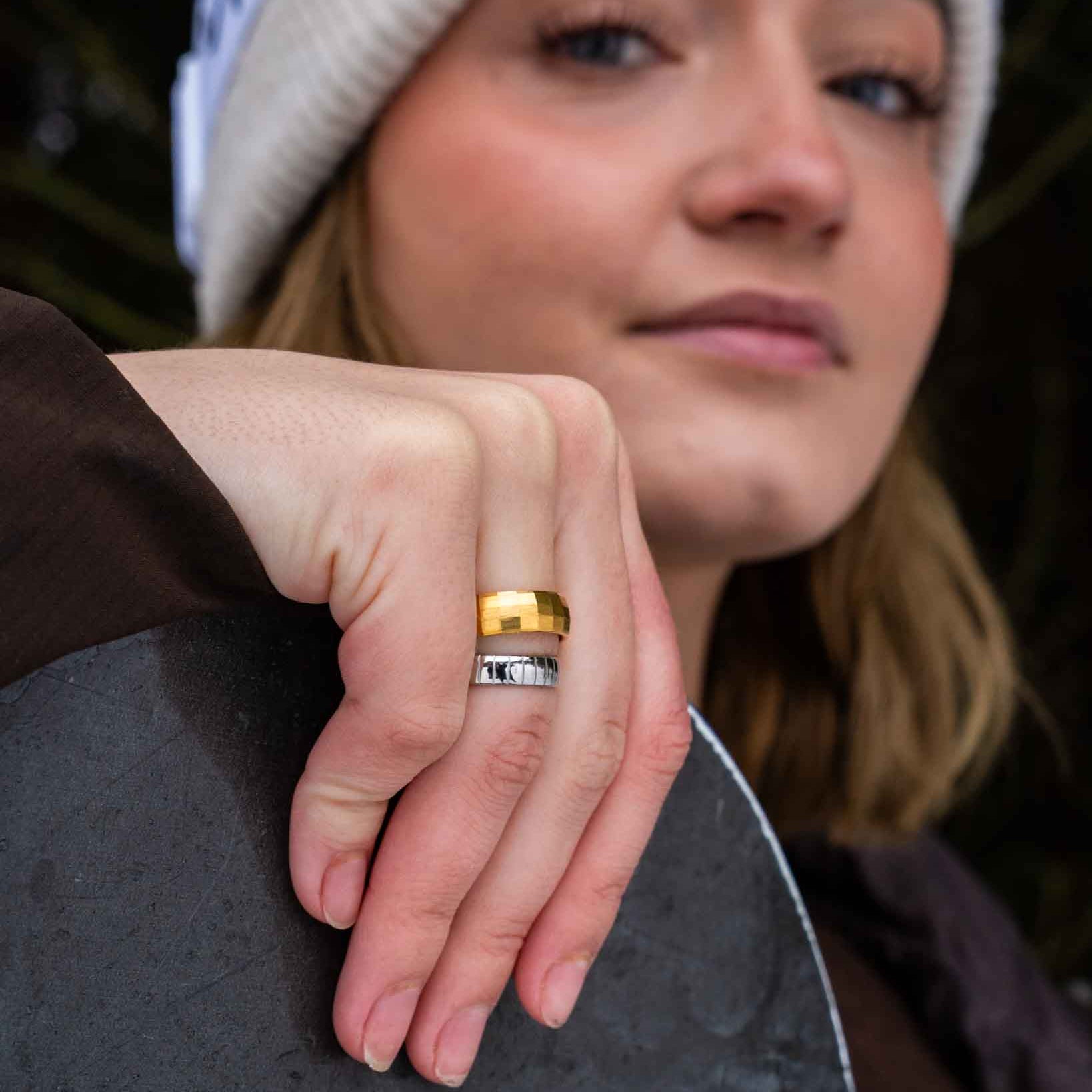 Siempre Cushion band, Guldtbelagt ring