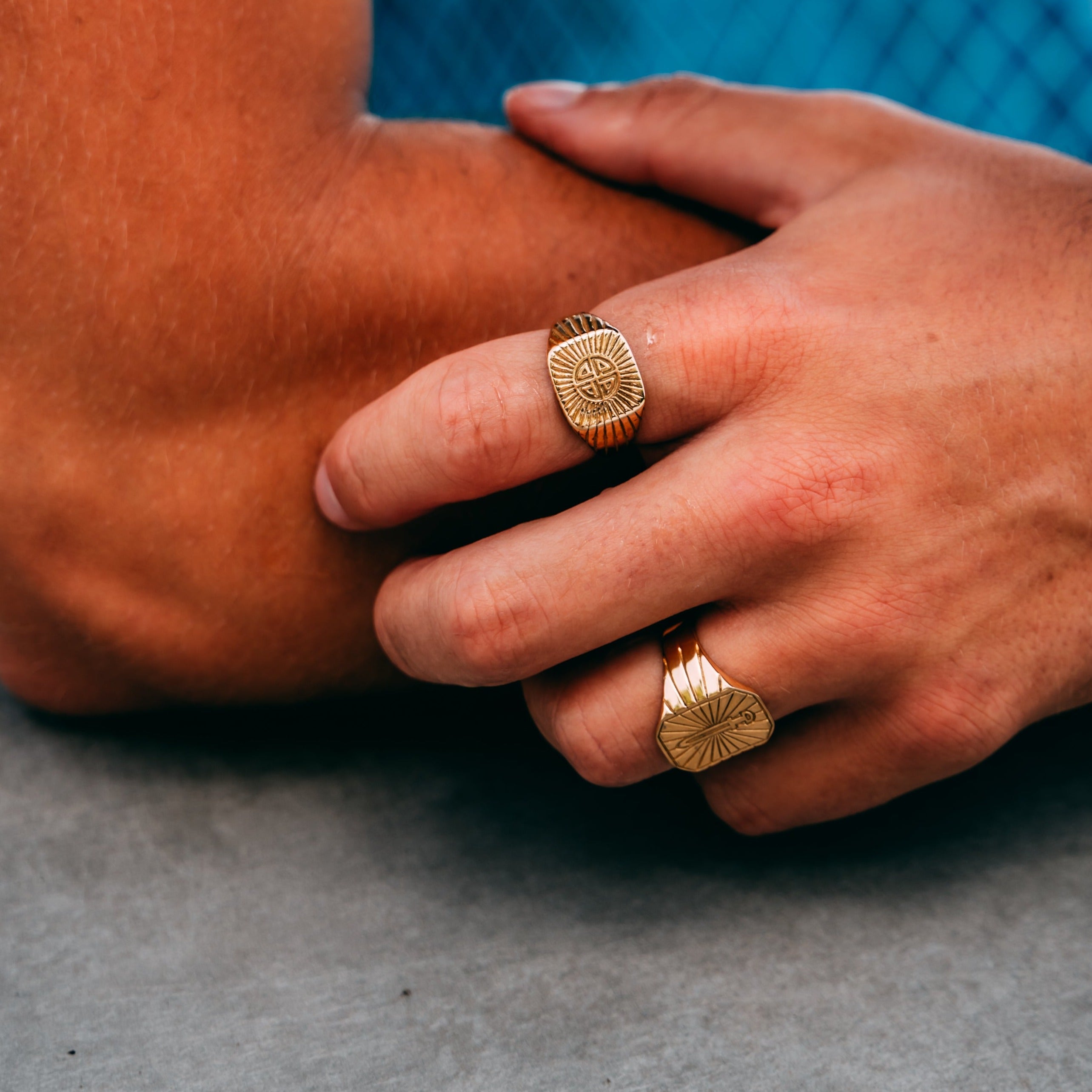 Gungnir Signature - Guldtonet ring