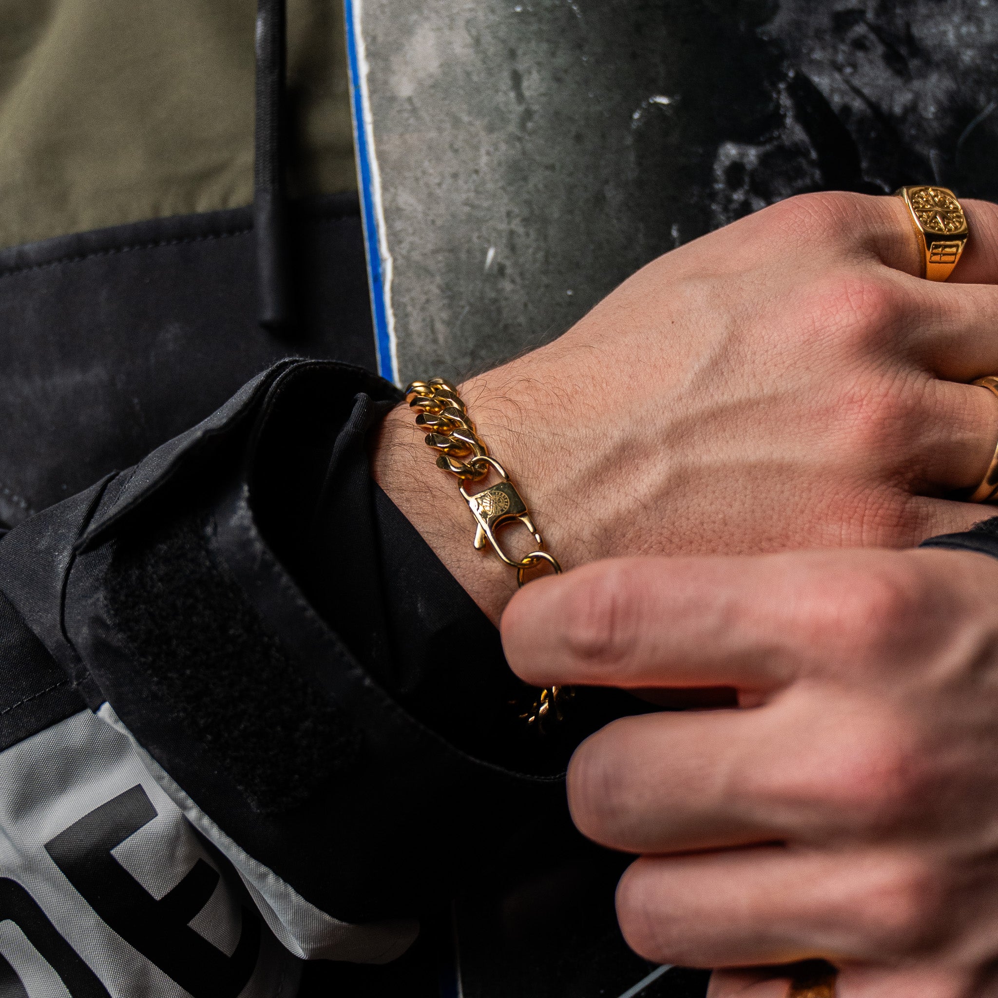 Sequence Oversize armbånd - Guldtonet