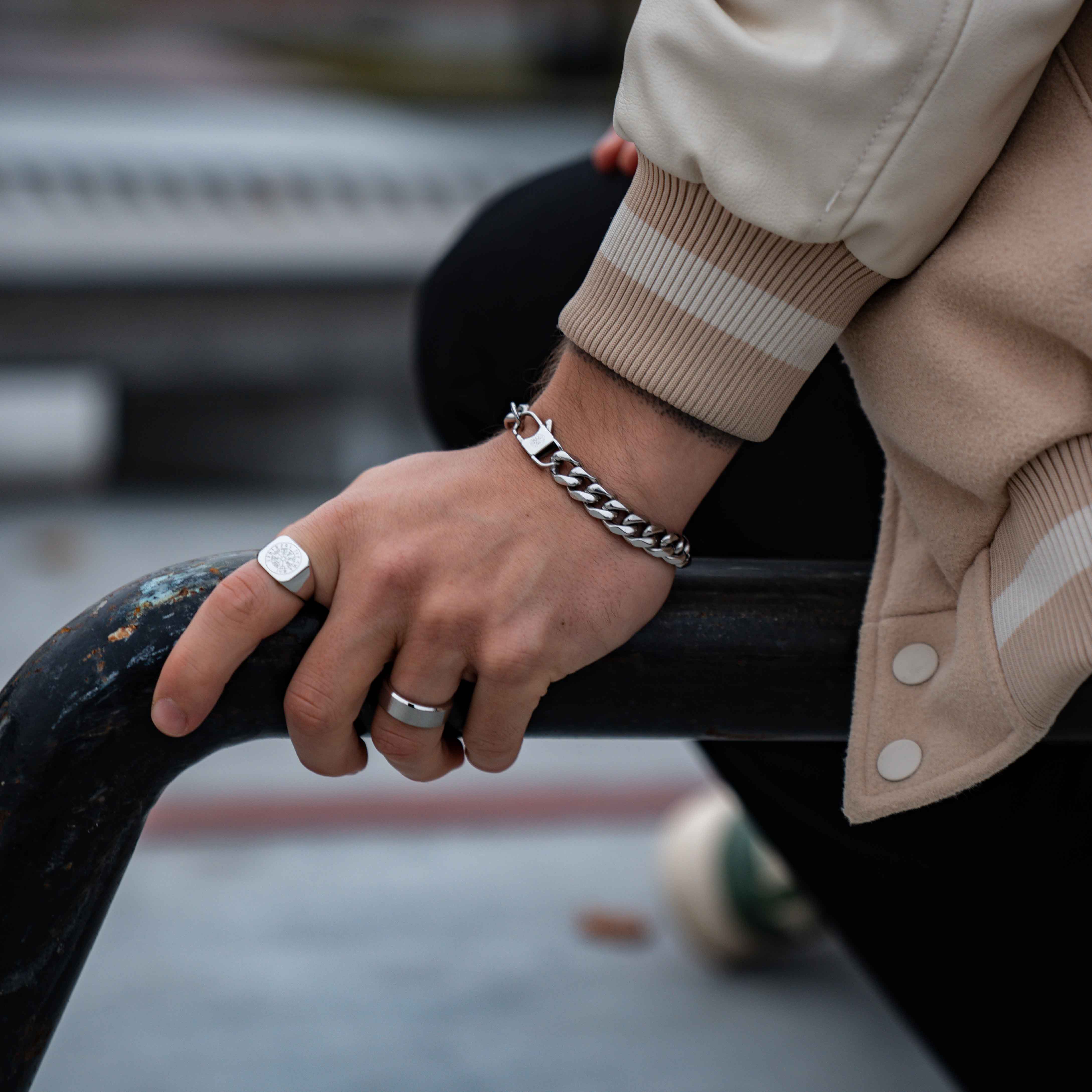 Sequence Oversize armbånd - Sølvtonet