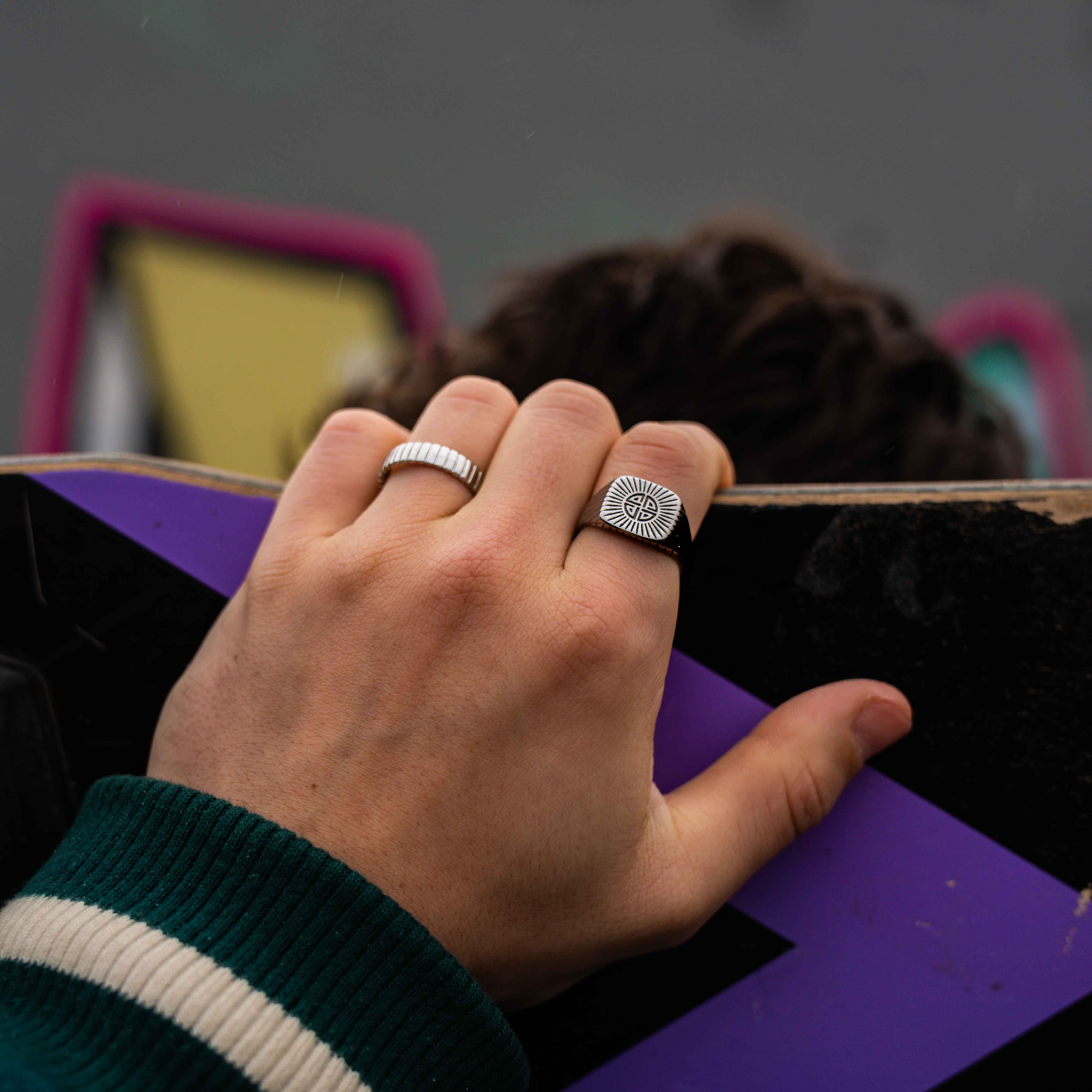 Knot Signature - Sølvtonet ring