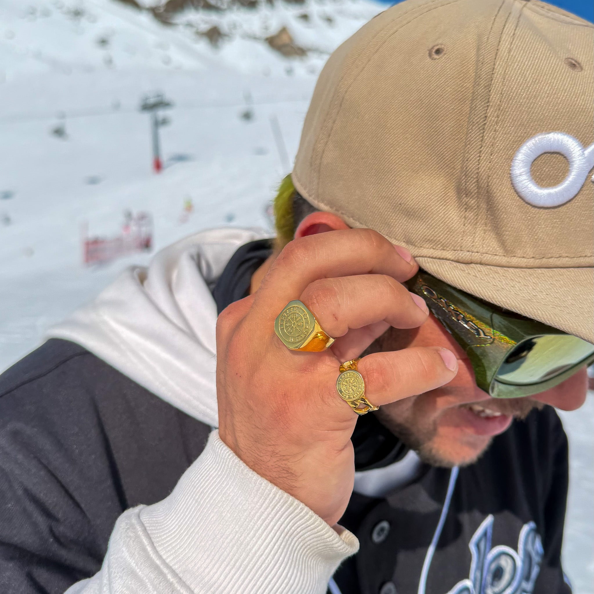 Vegvisir Oversize Signature - Guldtonet ring