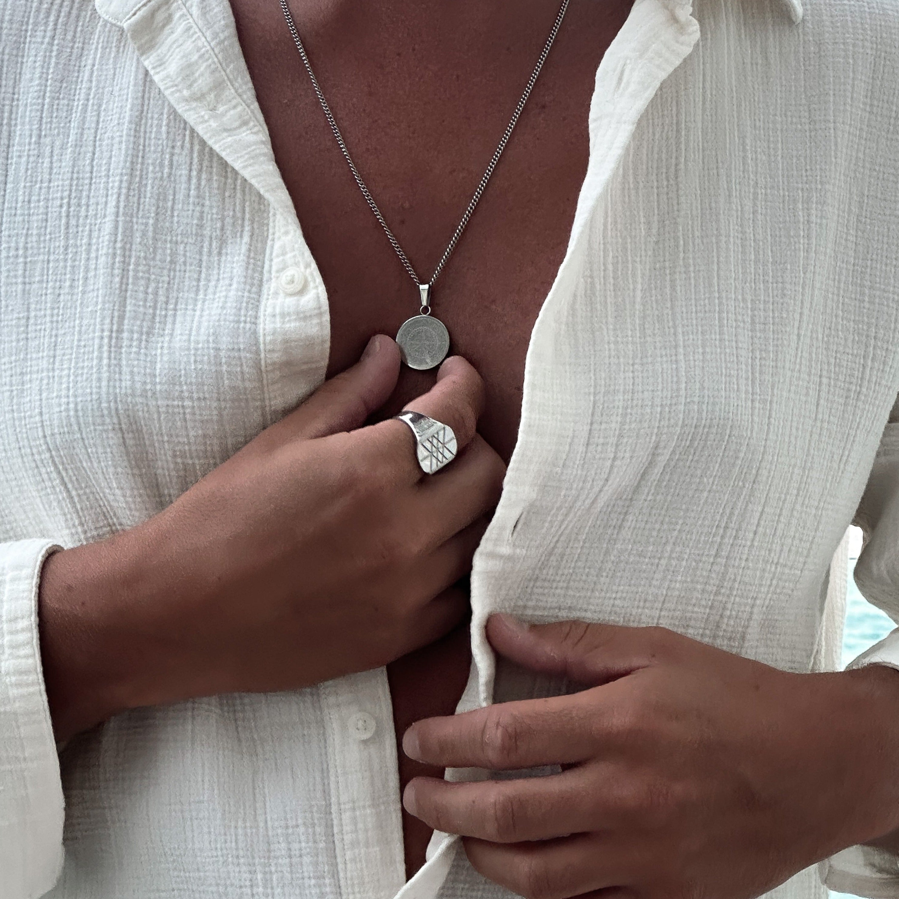 Compass halskæde - Sølvtonet