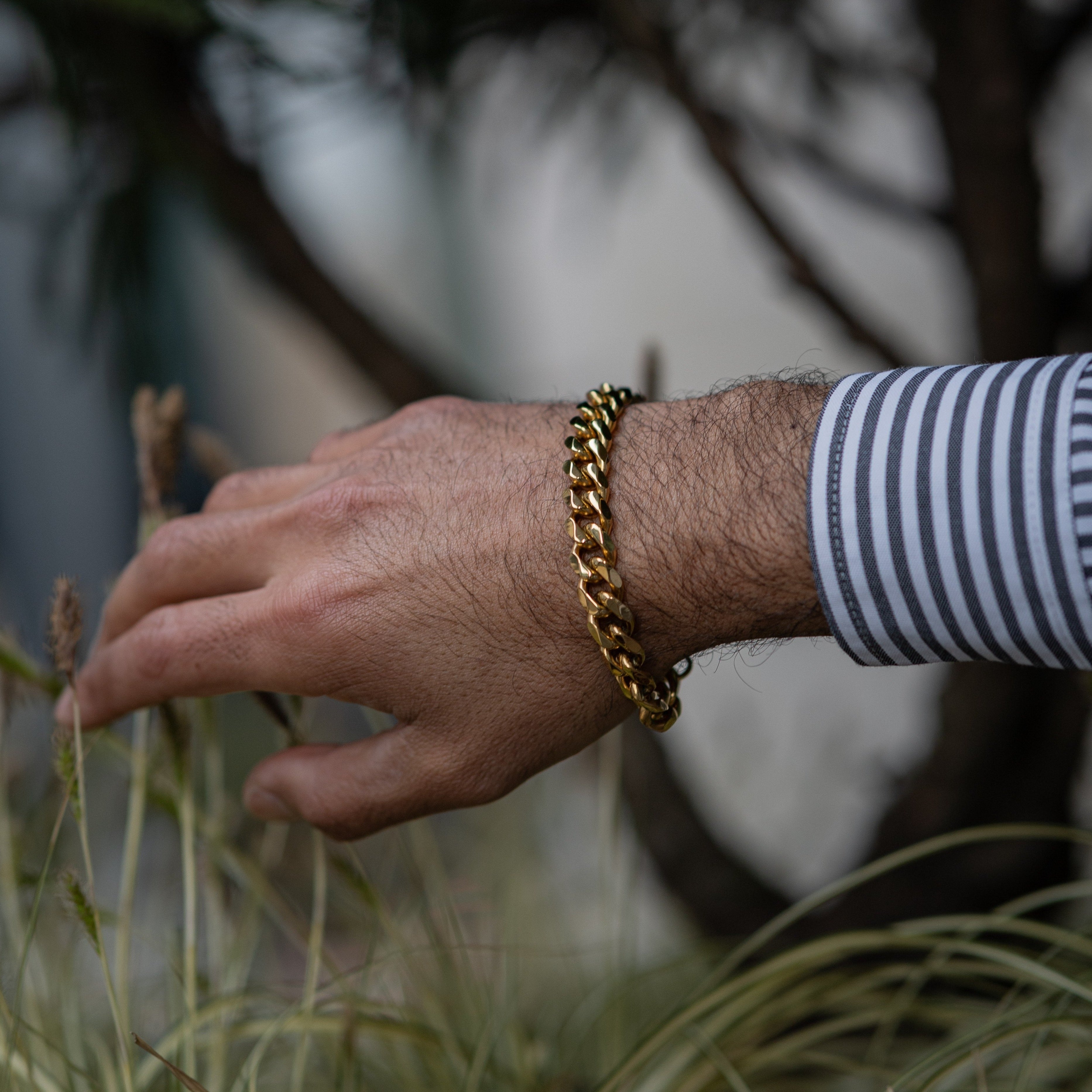 Sequence Oversize armbånd - Guldtonet