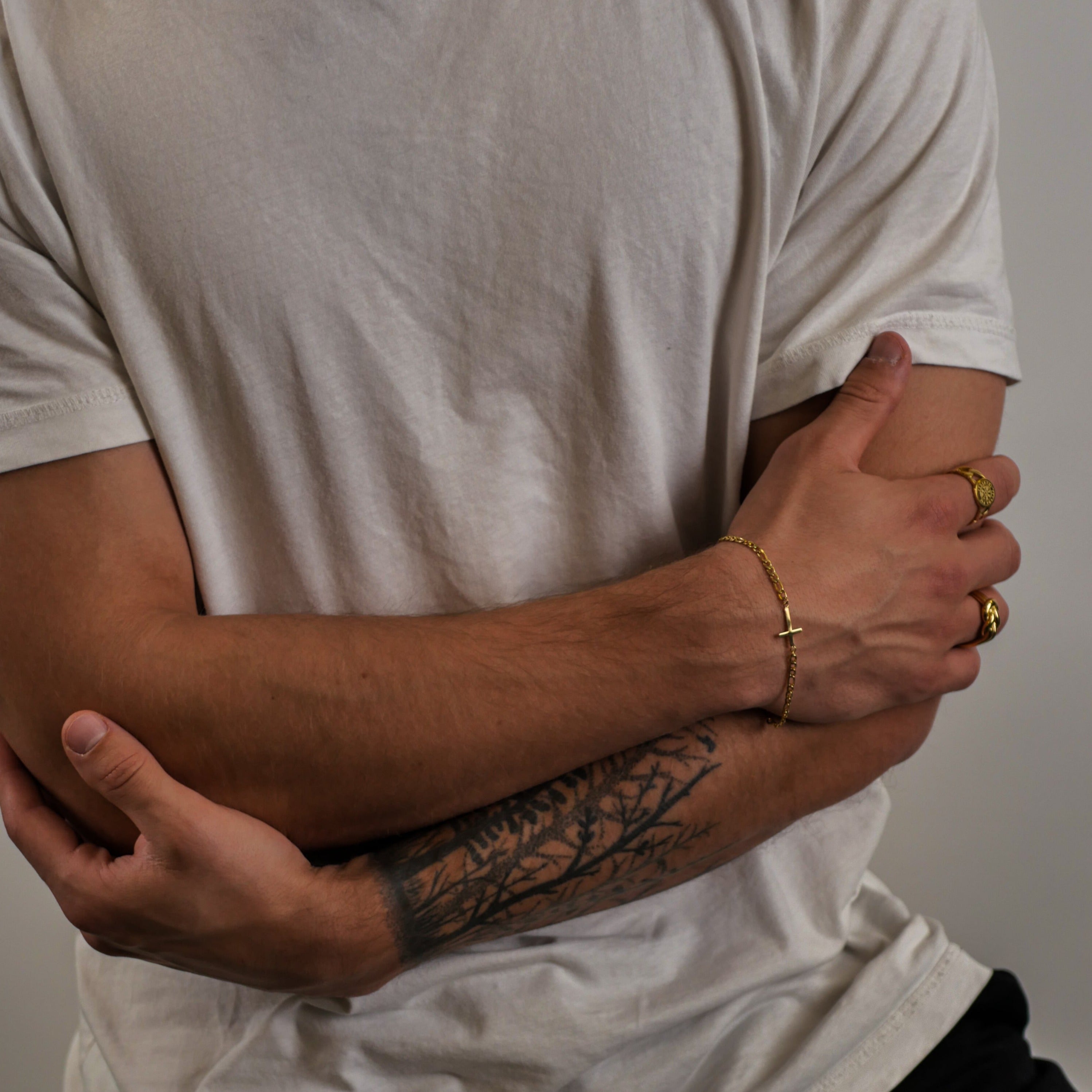 Antique Cross Armbånd - Guldtonet