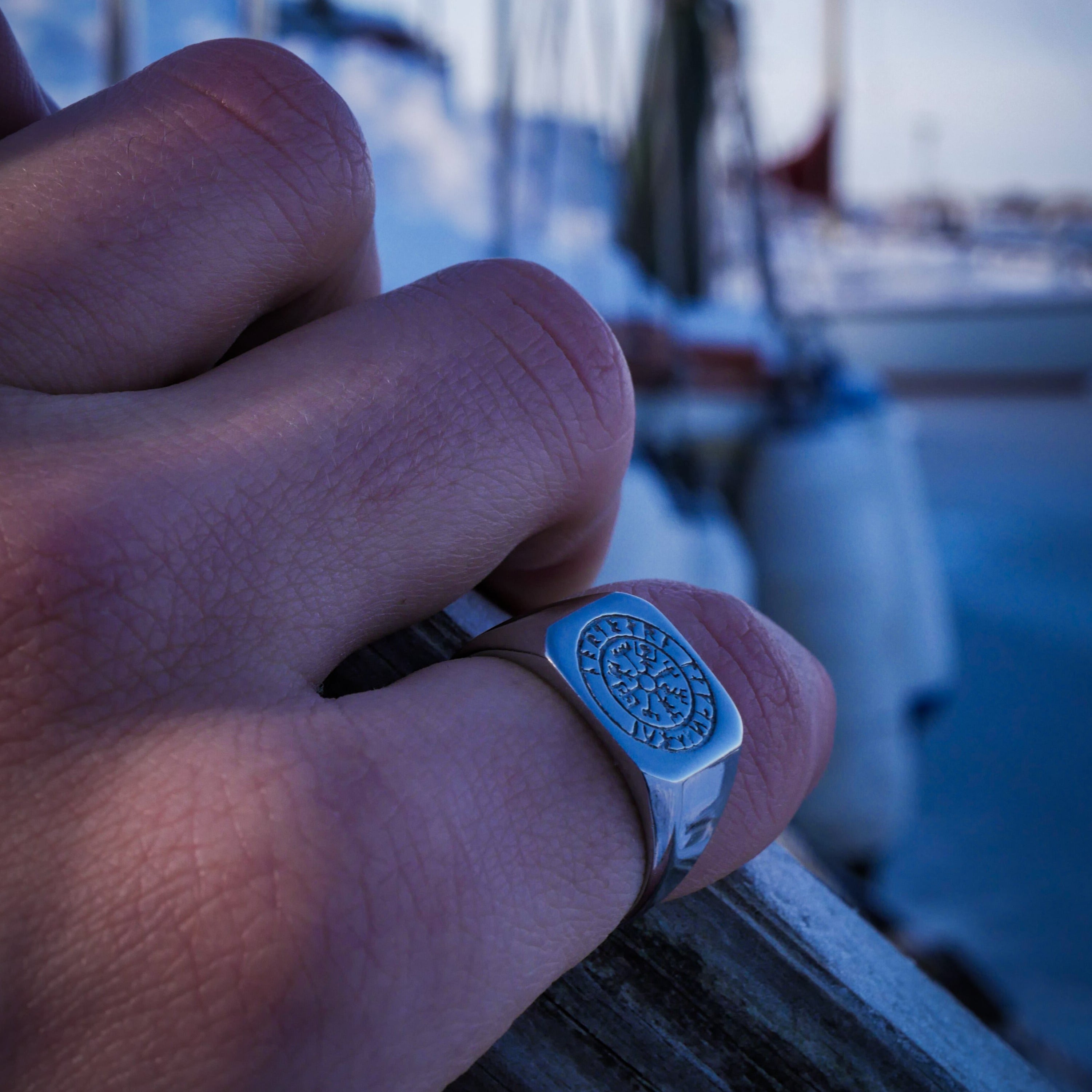 Vegvisir Signature - Sølvtonet ring