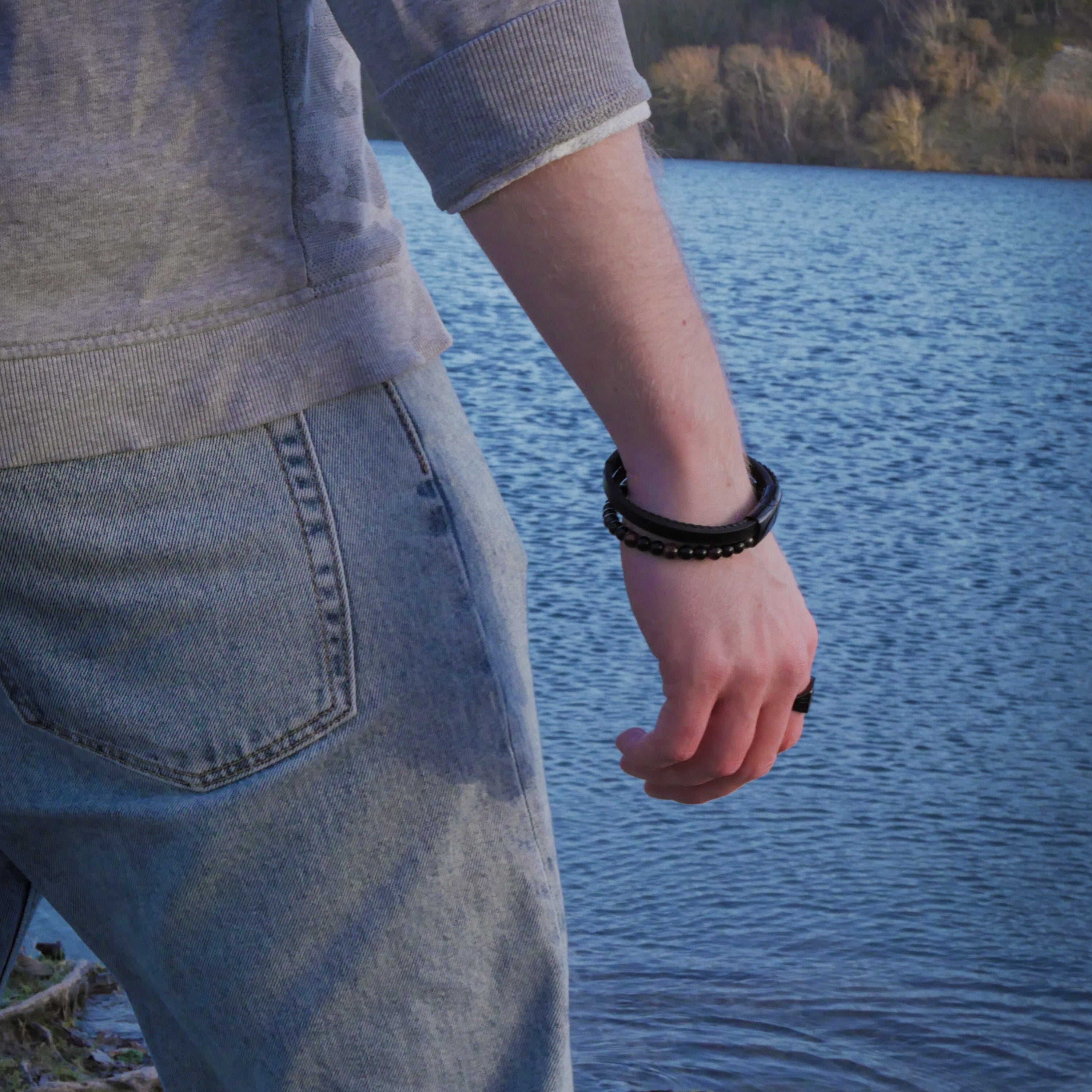 Jorgmundr Læder og Perle Armbånd