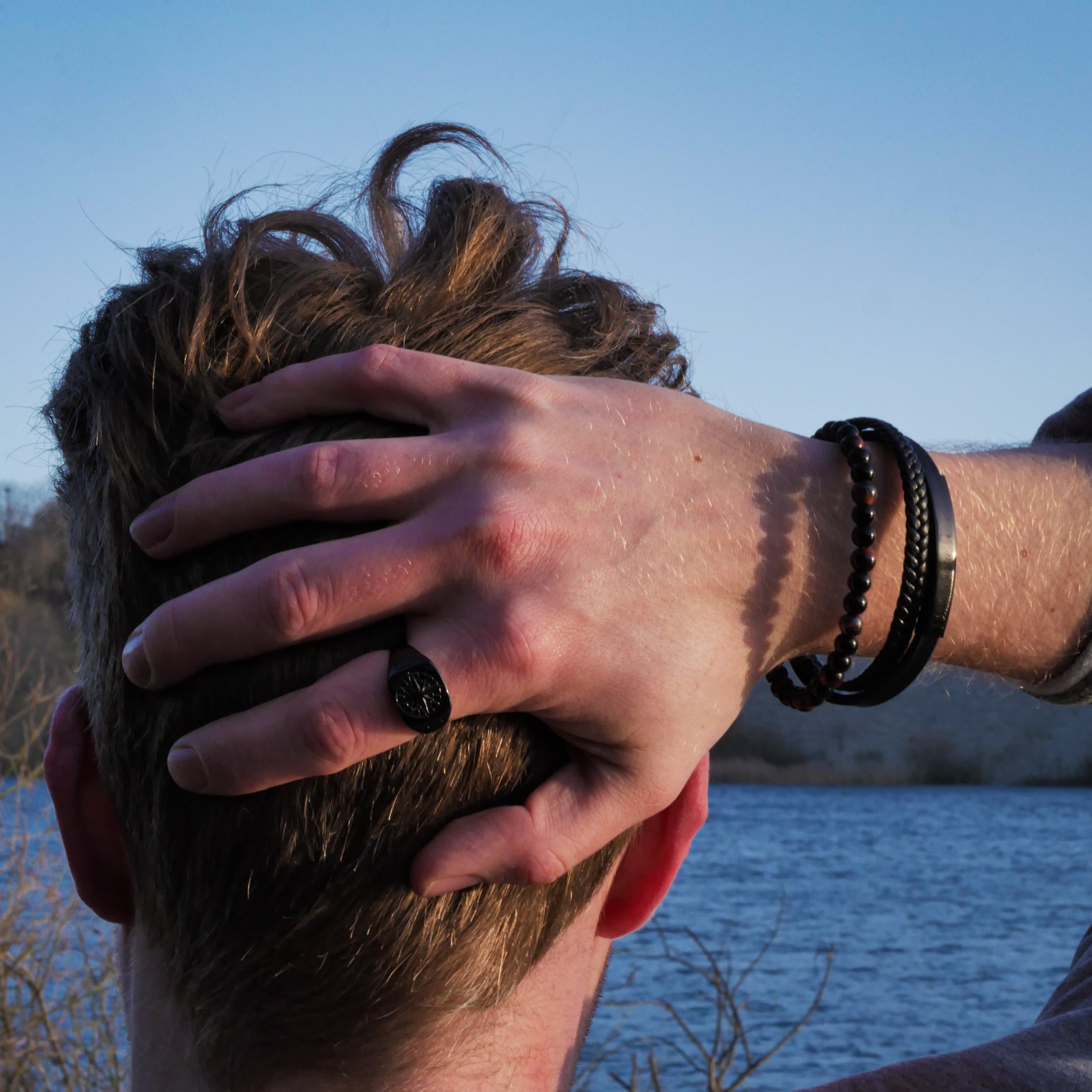 Jorgmundr Læder og Perle Armbånd