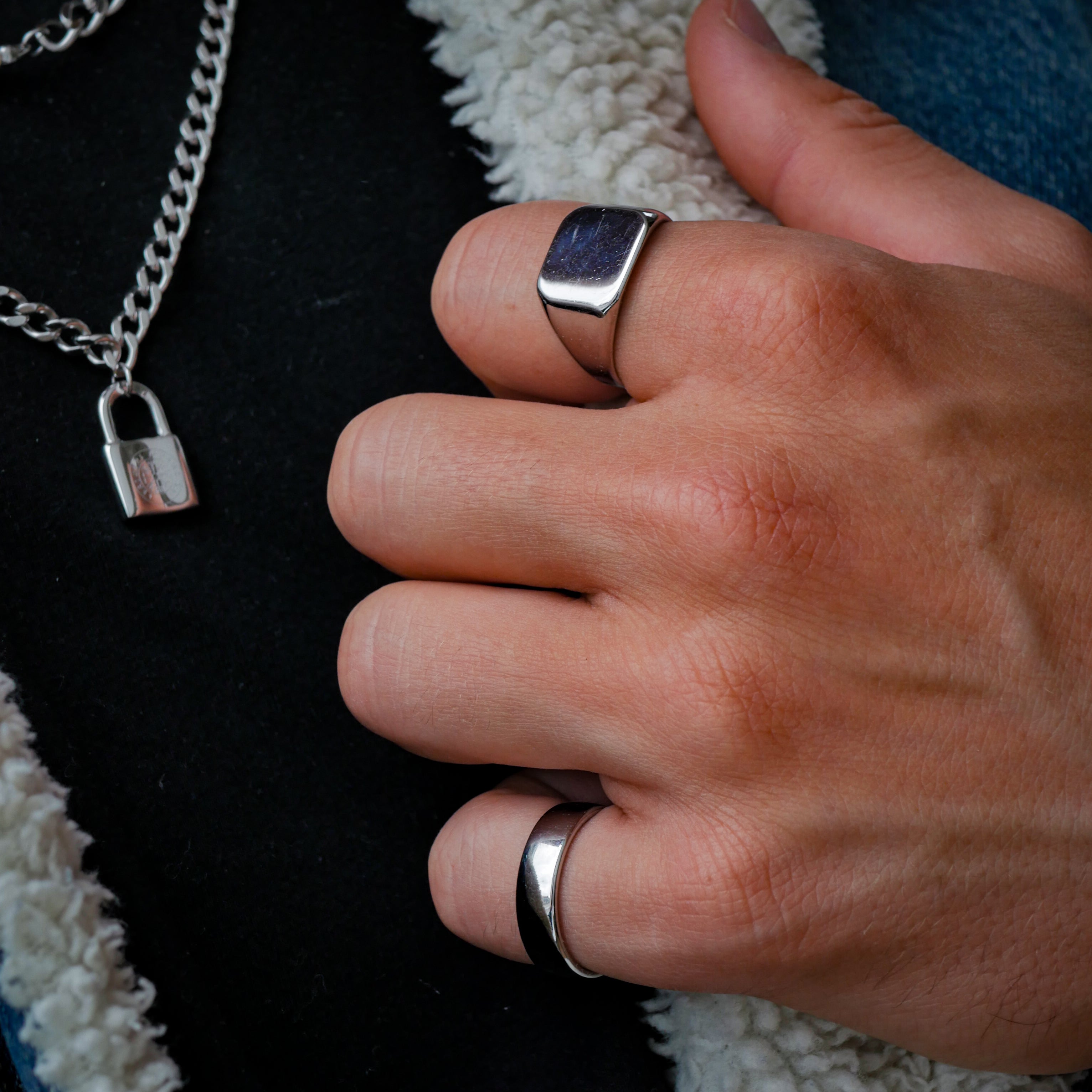 The Foundation Set - Sølvtonet