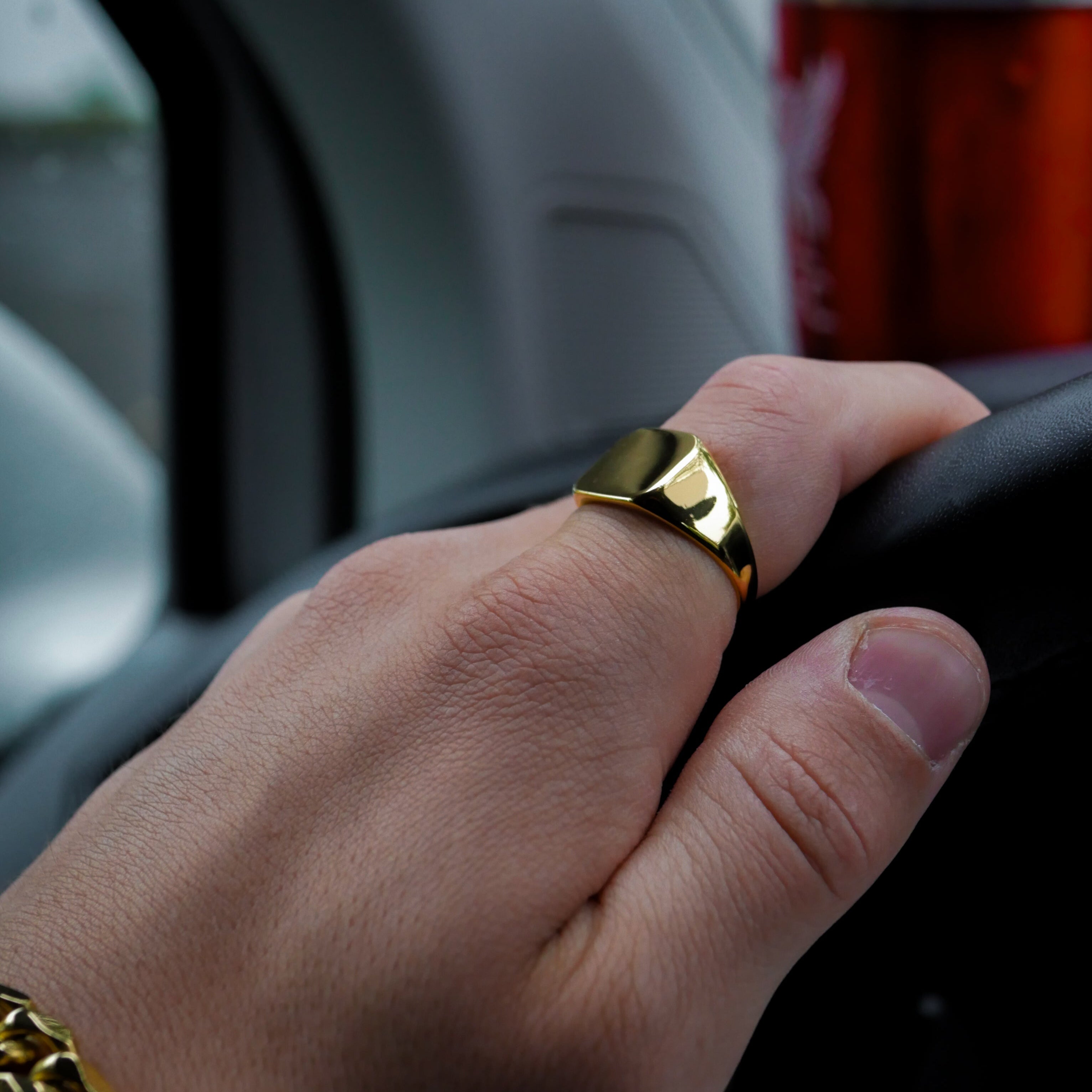 CLASSIC SIGNET RING (GULD)