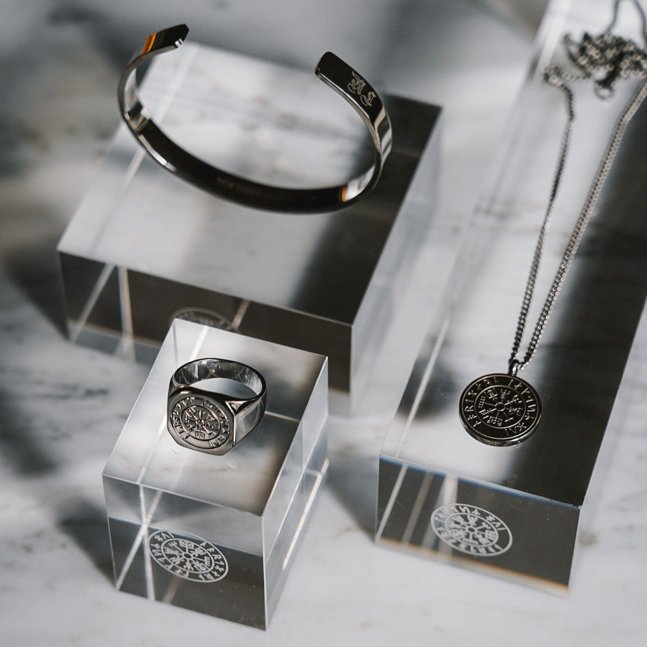 Vegvisir Oversize Signature - Sølvtonet ring