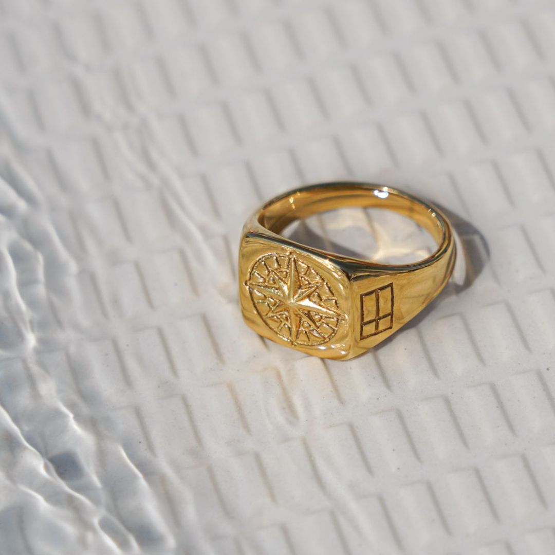 Compass Signature - Guldtonet ring