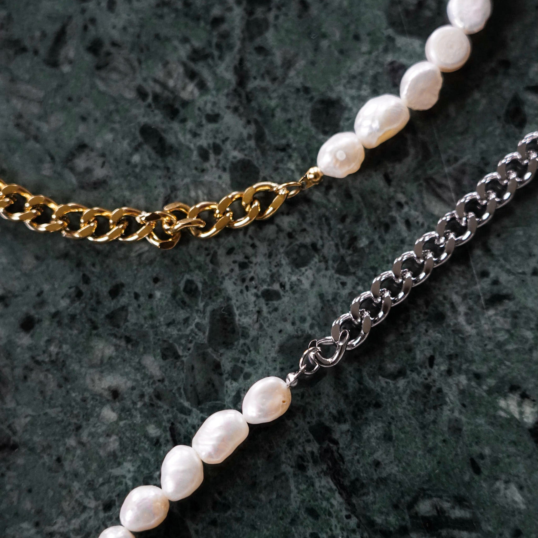 Kattegat Perle halskæde - Sølvtonet