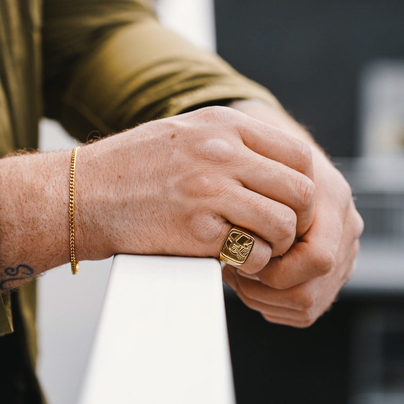 Explorer Oversize Signature - Guldtonet ring