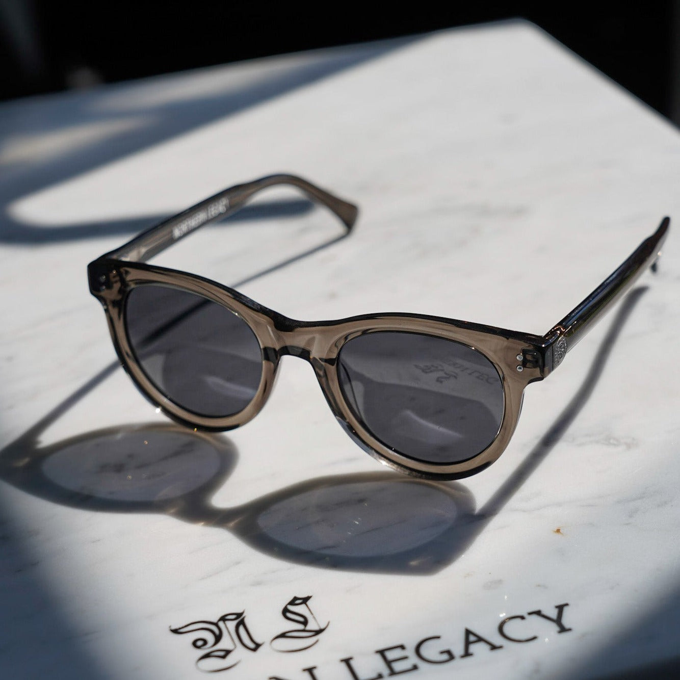 Classic solbriller - Transparent grey