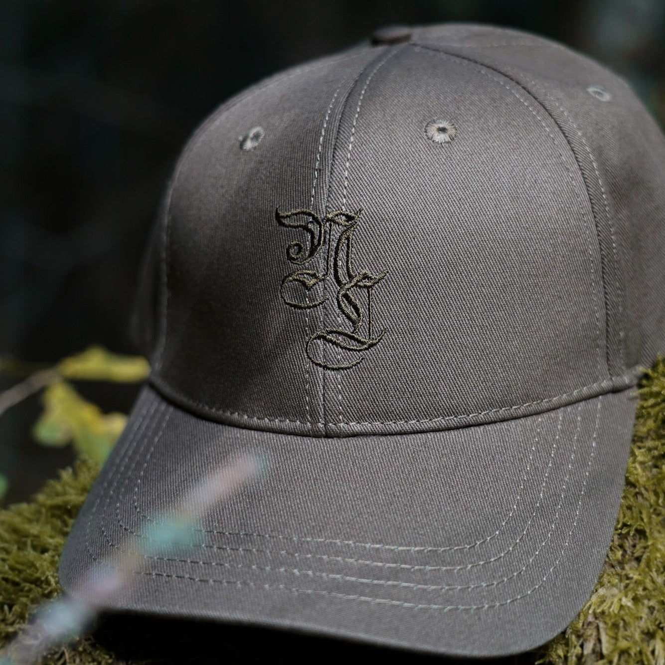 Lap over cap - Dusty green