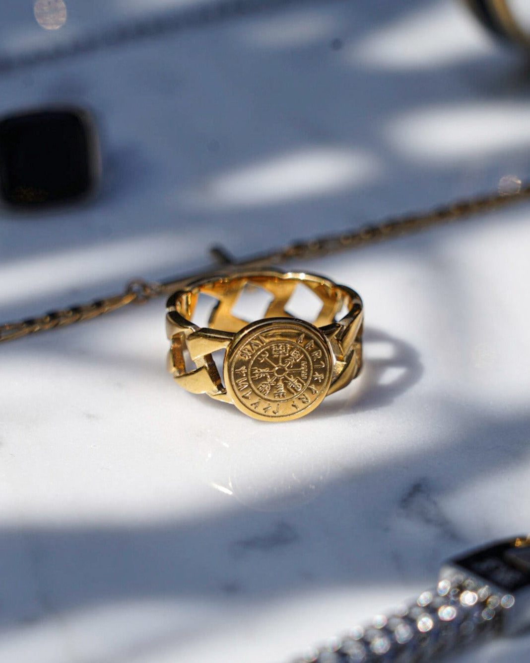 Vegvisir Chain Signature - Guldtbelagt ring