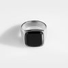 Black Onyx Oversize Signature - Sølvtonet ring
