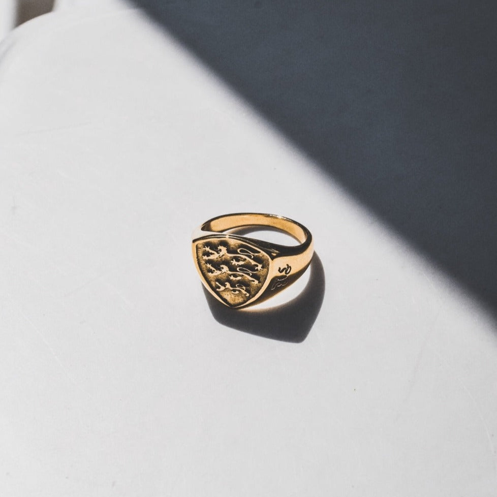 PANTHERA POLYGON RING (GULD)