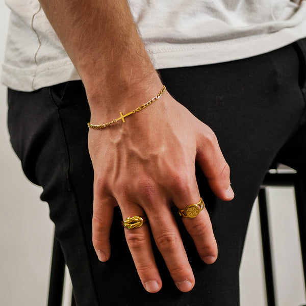 ANTIQUE CROSS ARMBÅND (GULD)