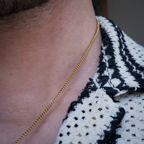 VALKNUT PENDANT (GULD)