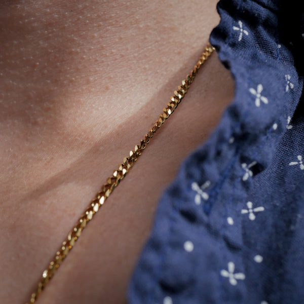 ARMOR HALSKÆDE (GULD)