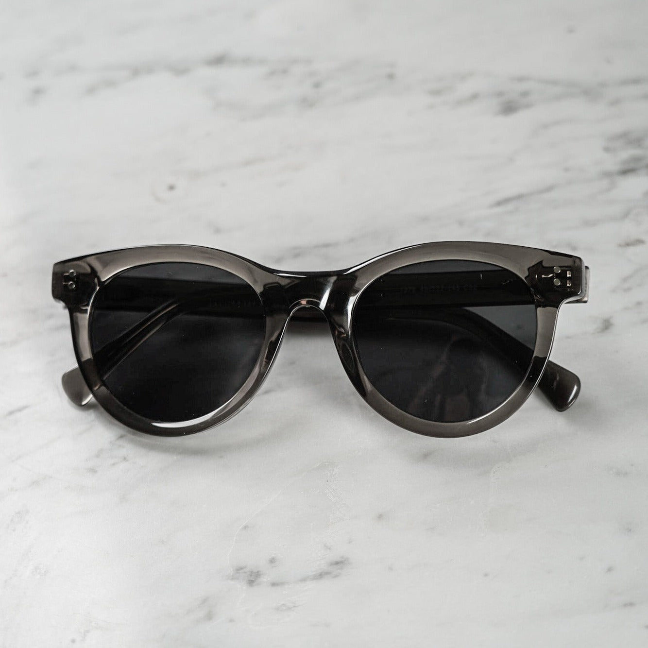 Classic solbriller - Transparent grey