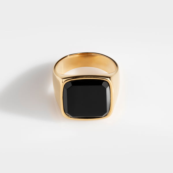 BLACK ONYX OVERSIZE SIGNET RING (GULD)