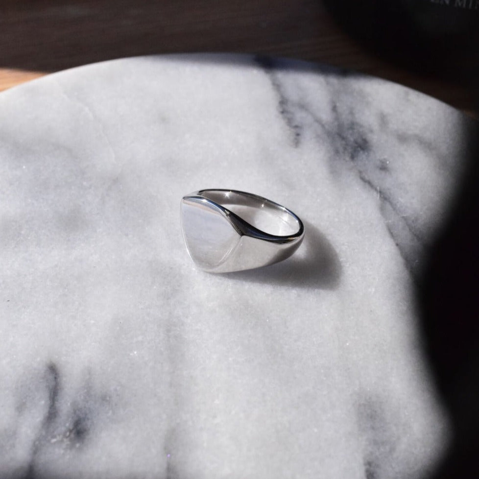 Classic Polygon Signature - Sølvtonet ring